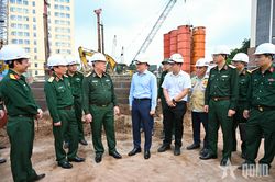 Đại tướng Nguyễn Trọng Nghĩa kiểm tra t&igrave;nh h&igrave;nh triển khai dự &aacute;n Nh&agrave; h&aacute;t Qu&acirc;n đội