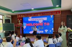 Mở rộng m&ocirc;i trường sử dụng tiếng Anh trong trường học tại Quảng Trị
