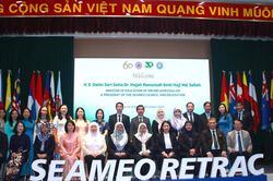 Bộ trưởng Gi&aacute;o dục Brunei l&agrave;m việc với SEAMEO RETRAC v&agrave; SEAMEO CELLL