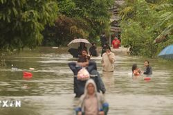 Th&aacute;i Lan: Lũ qu&eacute;t nhấn ch&igrave;m nhiều khu vực tr&ecirc;n đảo Phuket