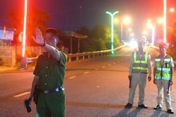 Trắng đ&ecirc;m truy bắt 3 phạm nh&acirc;n đặc biệt nguy hiểm trốn khỏi Trại giam A2 ở Kh&aacute;nh H&ograve;a
