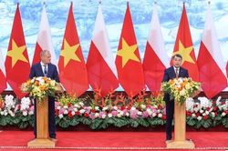 Việt Nam - Ba Lan thiết lập quan hệ Đối t&aacute;c chiến lược, th&uacute;c đẩy hợp t&aacute;c nhiều lĩnh vực