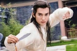 Những trận quyết đấu Cổ Long kh&ocirc;ng nằm ở đường kiếm cuối c&ugrave;ng