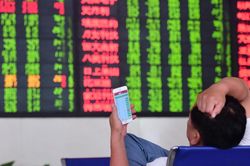 Nguyên nhân khiến chứng khoán Trung Quốc 'bốc hơi' 3,5 nghìn tỷ USD vốn hóa trong 5 tháng