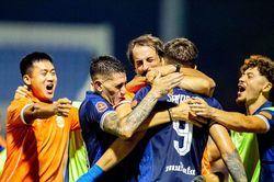 SHB Đà Nẵng 'vượt ải' Hà Nội FC