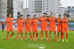 Chiều 27-10, Khatoco Kh&aacute;nh H&ograve;a tiếp đ&oacute;n B&igrave;nh Minh S&agrave;i G&ograve;n