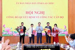UBND tỉnh Lai Ch&acirc;u c&ocirc;ng bố 4 quyết định bổ nhiệm c&aacute;n bộ