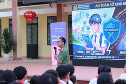 L&agrave;o Cai tăng cường &ldquo;sức đề kh&aacute;ng số&rdquo; cho thế hệ trẻ