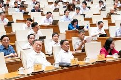 Nghi&ecirc;m cấm sử dụng sinh trắc giả, h&igrave;nh ảnh giả tạo bằng c&ocirc;ng nghệ để giả mạo danh t&iacute;nh điện tử