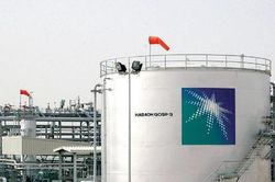 Ả Rập Saudi chuyển hướng đưa dầu đến Singapore dự trữ