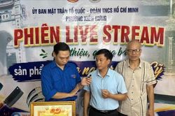 C&ocirc;ng nghệ số mở lối ti&ecirc;u thụ sản phẩm l&agrave;ng nghề