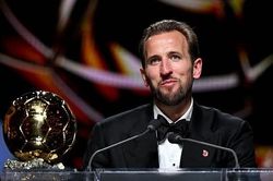 Bayern Munich c&oacute; h&agrave;nh động đặc biệt nh&acirc;n dịp Harry Kane gi&agrave;nh Quả b&oacute;ng V&agrave;ng
