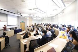 Giáo dục đại học trước tác động của trí tuệ nhân tạo
