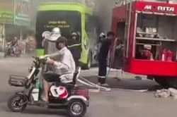 H&agrave; Nội y&ecirc;u cầu tăng cường bảo đảm an to&agrave;n xe bu&yacute;t sau sự cố ch&aacute;y xe