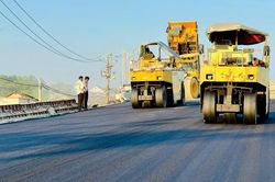 Th&ocirc;ng xe đoạn cầu vượt đường sắt thuộc dự &aacute;n Quốc lộ 14E