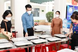 Xã, phường vào cuộc giám sát bữa ăn học đường