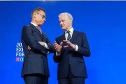 Lãnh đạo Phần Lan, Na Uy điện đàm với Tổng thống Nga Putin