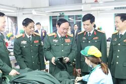 Doanh nghiệp có vốn đầu tư nước ngoài không được tham gia kinh doanh quân trang, quân dụng