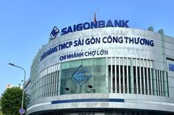 Một ngân hàng giảm gần 80% lợi nhuận quý III