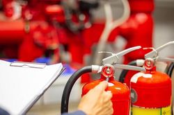 Chuẩn bị x&eacute;t xử vụ sản xuất v&agrave; ti&ecirc;u thụ hơn 1,2 triệu b&igrave;nh cứu hỏa giả