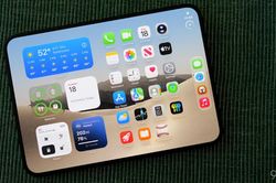 Nhiều người quyết định kh&ocirc;ng mua iPhone Duo l&uacute;c n&agrave;y, đ&acirc;y l&agrave; lựa chọn s&aacute;ng suốt?
