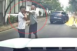 Vợ nạn nhân kể phút chồng bị kẻ côn đồ chặn xe, đấm đá gục xuống đường