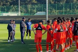 U17 Việt Nam đổi 'quân xanh' ở trận tập huấn cuối tại Hàn Quốc