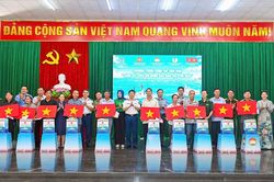 Cảnh sát biển đồng hành cùng đồng bào dân tộc, tôn giáo TP.HCM