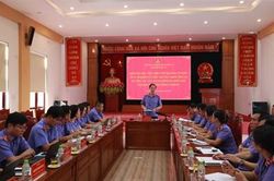 Phó Viện trưởng VKSND tối cao Trần Hải Quân kiểm tra toàn diện việc thực hiện Chỉ thị số 01 tại VKSND tỉnh Cao Bằng