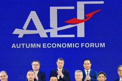 Thành phố Hồ Chí Minh công bố 10 thành viên đầu tiên của Trung tâm Tài chính Quốc tế và Tuyên bố chung với WEF