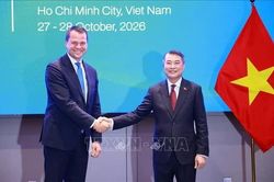 Thủ tướng Lê Minh Hưng tiếp Giám đốc điều hành Diễn đàn Kinh tế Thế giới