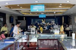 Giá vàng chiều 28/10: Vàng SJC tăng trở lại