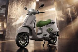 Vespa ra mắt xe tay ga giá 372 triệu đồng, chỉ có 4 chiếc bán tại Việt Nam