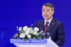 Việt Nam tìm động lực tăng trưởng từ công nghệ, vốn và nhân lực toàn cầu