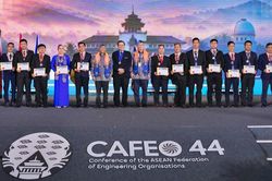 Điện lực Thành phố Hồ Chí Minh có thêm 18 cá nhân được vinh danh Kỹ sư chuyên nghiệp ASEAN