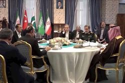 Ả rập Saudi thúc đẩy đối thoại với Iran giữa nguy cơ chiến tranh lan rộng
