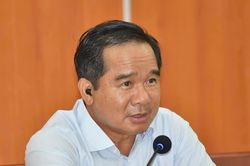 Chủ tịch TPHCM: Không để người dân 'năn nỉ' làm giấy tờ khi đổi tên đường