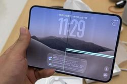 Nhân viên Foxconn hé lộ nguyên nhân iPhone Duo nứt màn hình