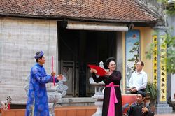 Sân khấu truyền thống 'chạm ngõ' khán giả thời đại số