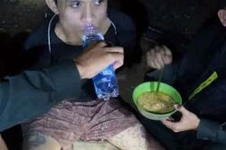 Hình ảnh tiều tụy của Võ Hoàng Duy, 1 trong 4 phạm nhân trốn khỏi Trại giam A2 khi bị bắt, được cho ăn tại chỗ