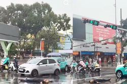 Thanh niên bất ngờ nằm giữa đường ở Cần Thơ, công an nói rõ nguyên nhân