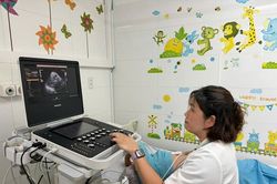 Bệnh viện Đà Nẵng thay van tim qua ống thông cứu cụ bà 89 tuổi