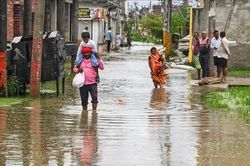 Ấn Độ sơ tán 12.000 người do lũ quét từ Bhutan