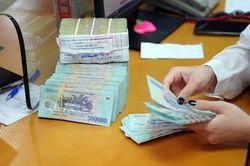 Ngân hàng có được từ chối yêu cầu rút tiền của khách hàng?