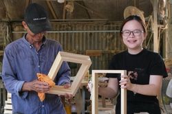 Con dâu rủ bố chồng khởi nghiệp, thành quả thu hút 15 triệu lượt xem