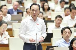 Từ năm học 2028-2029 sẽ cung cấp miễn phí sách giáo khoa cho học sinh
