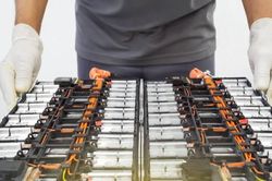 Công nghệ pin mới hứa hẹn giúp xe điện di chuyển xa hơn sau mỗi lần sạc