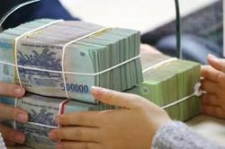 Đại biểu Quốc hội đề xuất tái cấu trúc vốn, giảm lãi suất cho vay