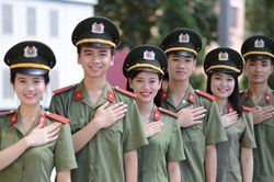 Sáp nhập một loạt trường công an