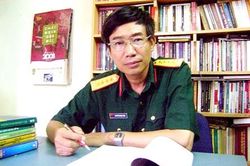 Nhà văn Sương Nguyệt Minh: Tiểu thuyết từ ám ảnh của 'người lính lạc rừng'
